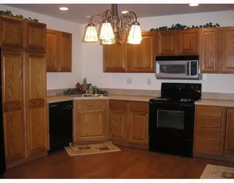 1879 Winding Trl, Springfield, OH 45503 photo 3
