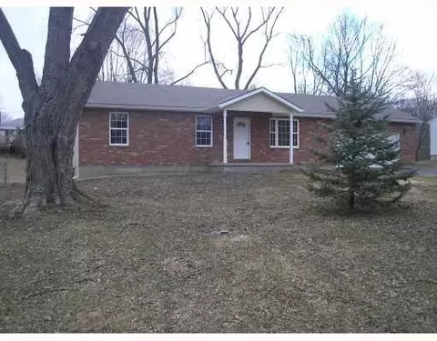 1879 Winding Trl, Springfield, OH 45503 photo 1