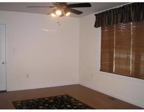 1879 Winding Trl, Springfield, OH 45503 photo 2