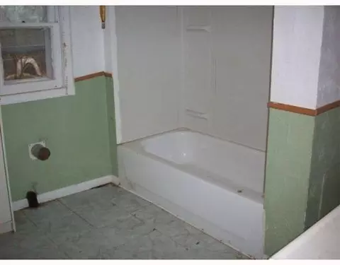 703 W Southern, Springfield, OH 45506 photo 6