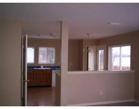 1366 Contstitution, Sidney, OH 45365 photo 4