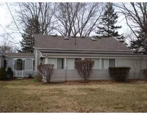 390 Forest Dr, Springfield, OH 45505 photo 12