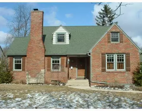 320 S Broadmoor Blvd, Springfield, OH 45504 photo 1