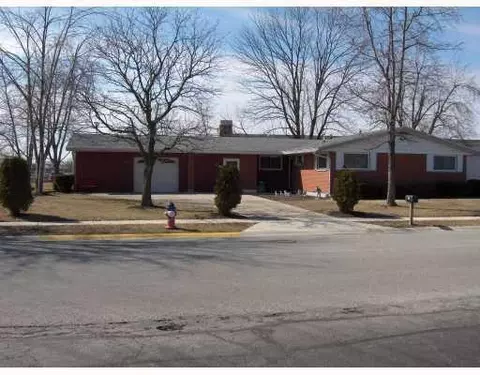 417 Folkerth, Sidney, OH 45365 photo 2