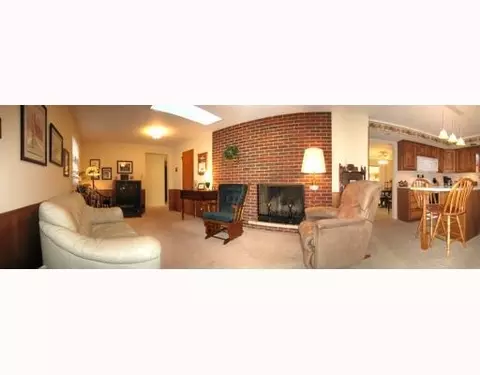 2773 S Burnett Rd, Springfield, OH 45505 photo 2