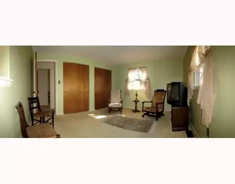 2773 S Burnett Rd, Springfield, OH 45505 photo 7