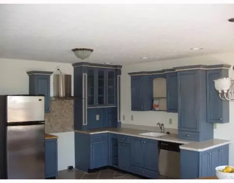 135 Hampton Pl, Troy, OH 45373 photo 4