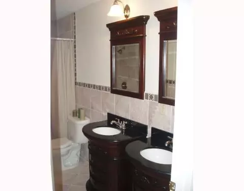 135 Hampton Pl, Troy, OH 45373 photo 5