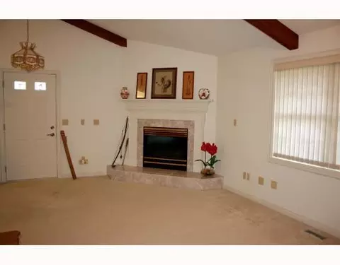 2714 Rockford Dr, Springfield, OH 45503 photo 3
