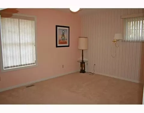 2714 Rockford Dr, Springfield, OH 45503 photo 6