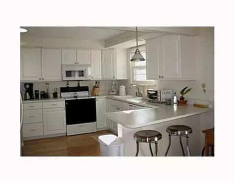 2949 Alameda Dr, Springfield, OH 45503 photo 3