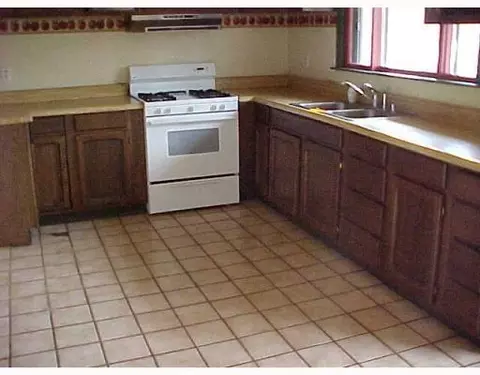 3645 Calhoun, Springfield, OH 45505 photo 8