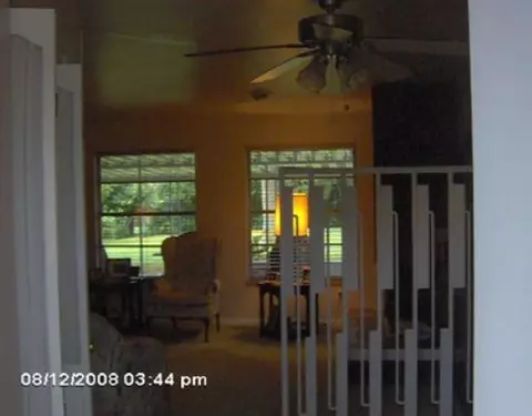 536 Latimer Dr, Springfield, OH 45503 photo 2