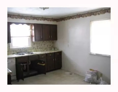 2822 Kohl, Springfield, OH 45503 photo 2