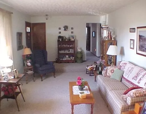 6286 S Tecumseh Rd, Springfield, OH 45502 photo 5