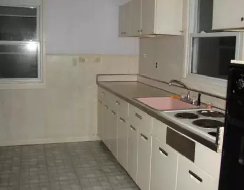 826 Barker, Springfield, OH 45505 photo 3