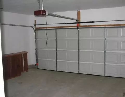 1408 W Perrin, Springfield, OH 45506 photo 9