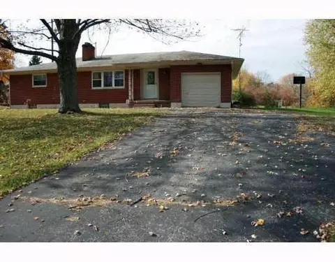 1925 Timberline Trl, Springfield, OH 45503 photo 2