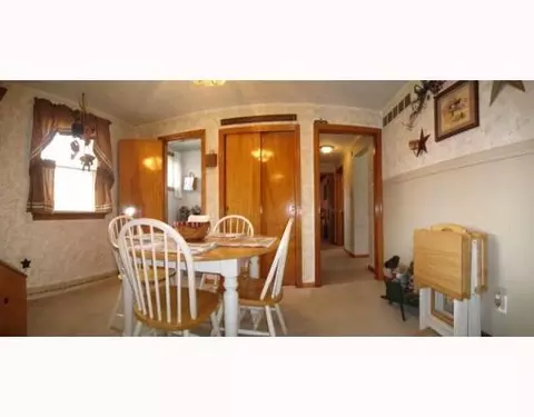 2665 Home Orchard Dr, Springfield, OH 45503 photo 4