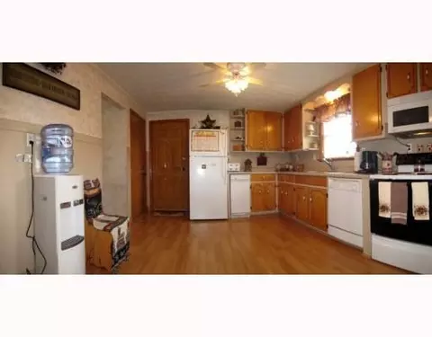 2665 Home Orchard Dr, Springfield, OH 45503 photo 3