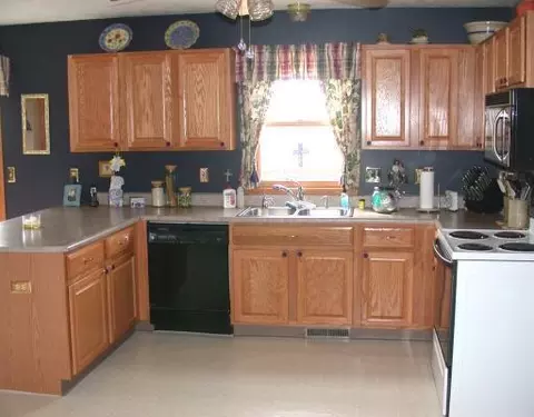 6229 Harvest St, Springfield, OH 45502 photo 4