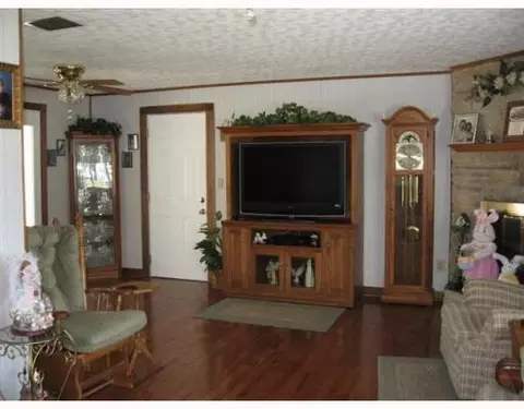 2202 Miracle Mile, Springfield, OH 45503 photo 3