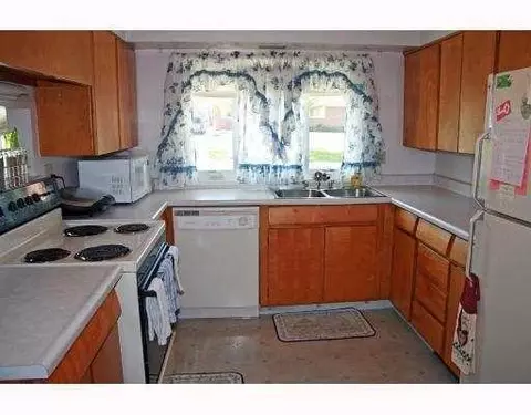 738 S Broadmoor, Springfield, OH 45504 photo 5