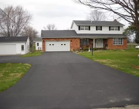 5258 E County Line Rd, Springfield, OH 45502 photo 1
