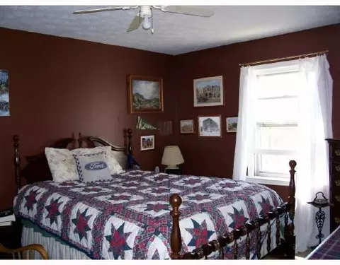 8477 Crowl Rd, De Graff, OH 43318 photo 10