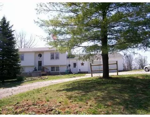8477 Crowl Rd, De Graff, OH 43318 photo 1