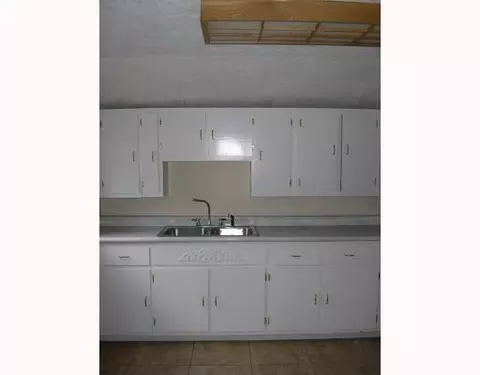 764 N Florence, Springfield, OH 45503 photo 3