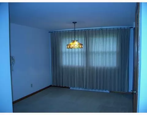 1733 Thomas, Springfield, OH 45503 photo 4