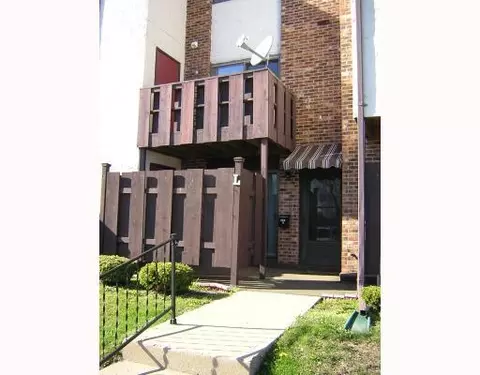 613 Villa Rd #L, Springfield, OH 45503 photo 1