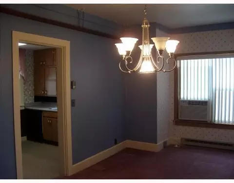 120 E Warren St, Celina, OH 45822 photo 3