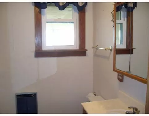 120 E Warren St, Celina, OH 45822 photo 12