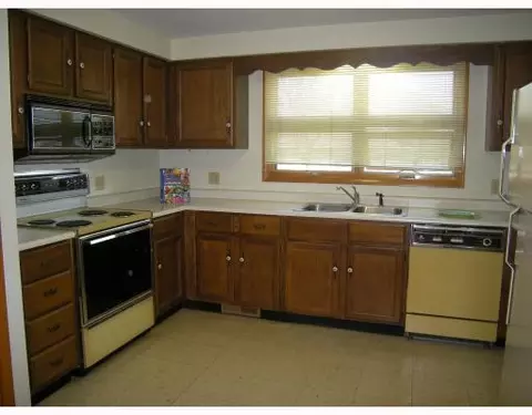 4651 Middle Urbana Rd, Springfield, OH 45503 photo 4