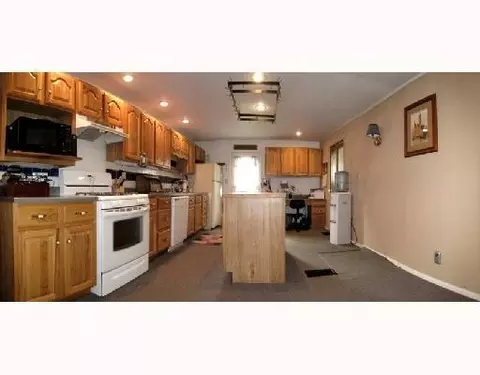 3249 Maplewood Ave, Springfield, OH 45505 photo 4