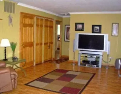 2223 Memorial, Springfield, OH 45505 photo 3