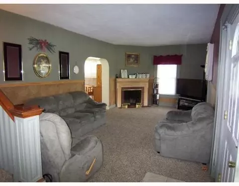 2732 E High, Springfield, OH 45505 photo 12