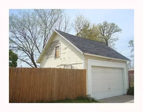 501 S Hubert, Springfield, OH 45505 photo 2