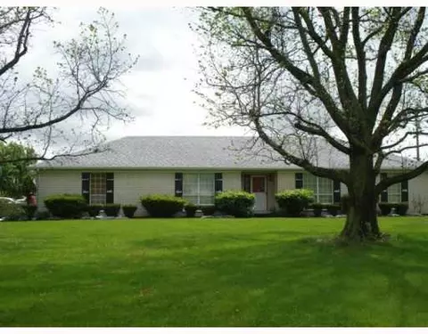 5984 Knollwood Rd, Springfield, OH 45502 photo 1