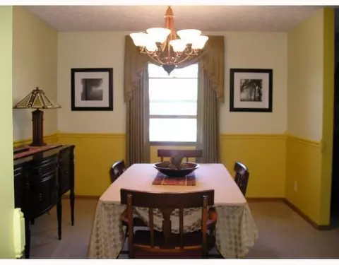 1850 Perkins Dr, Springfield, OH 45505 photo 4