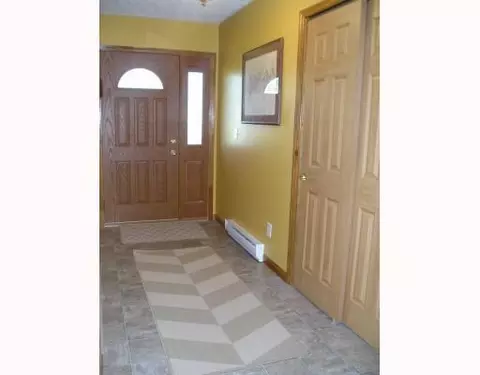 1850 Perkins Dr, Springfield, OH 45505 photo 2