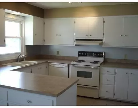 825 Linden Ave, Celina, OH 45822 photo 4