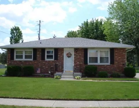 1749 Elaina Dr, Springfield, OH 45503 photo 1