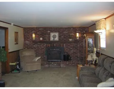 2758 Lindair, Springfield, OH 45502 photo 9