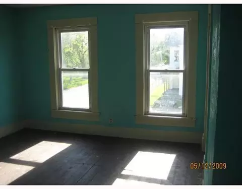 1001 Clifton, Springfield, OH 45505 photo 4