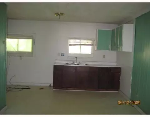 1001 Clifton, Springfield, OH 45505 photo 3