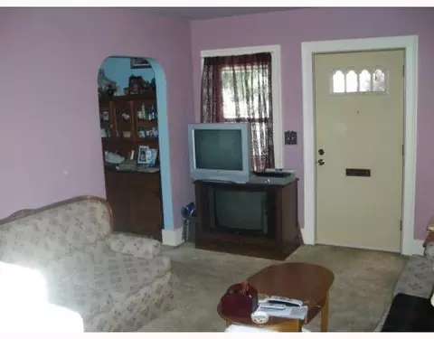 738 Snowhill, Springfield, OH 45504 photo 2