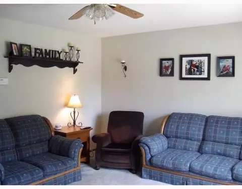 1011 Meadowview Dr, Celina, OH 45822 photo 3